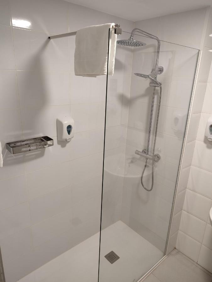 אל פראט דה לוברגאט Hotel Blauet By Bossh Hotels מראה חיצוני תמונה