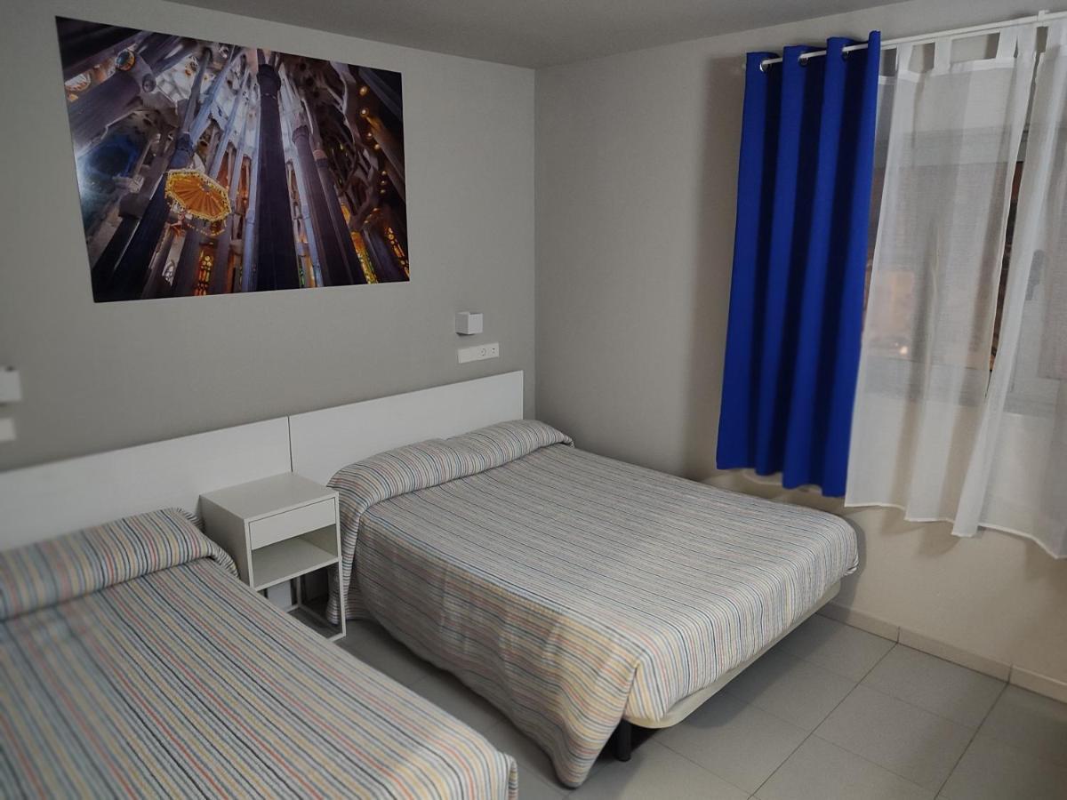 אל פראט דה לוברגאט Hotel Blauet By Bossh Hotels מראה חיצוני תמונה