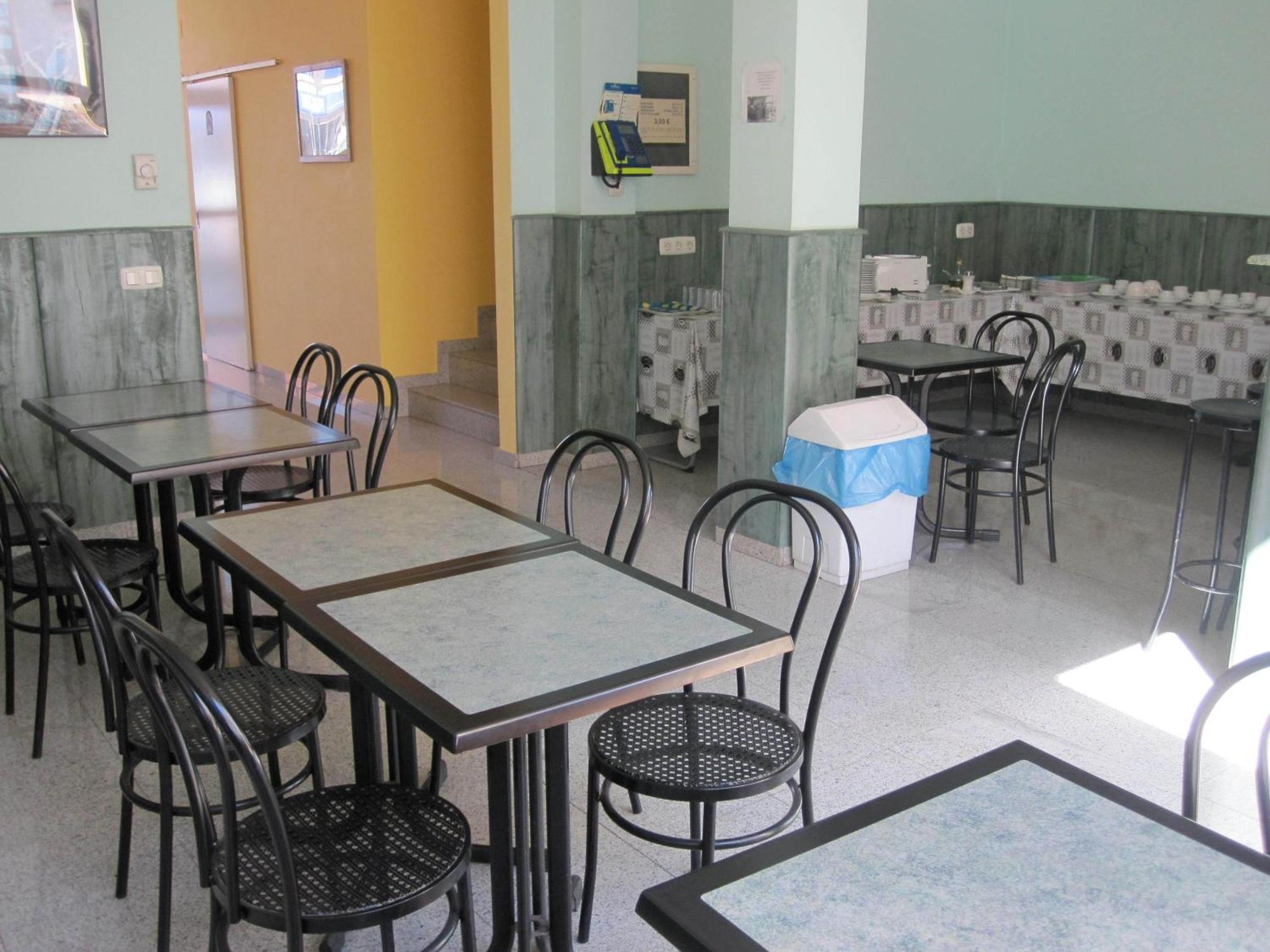 אל פראט דה לוברגאט Hotel Blauet By Bossh Hotels מראה חיצוני תמונה
