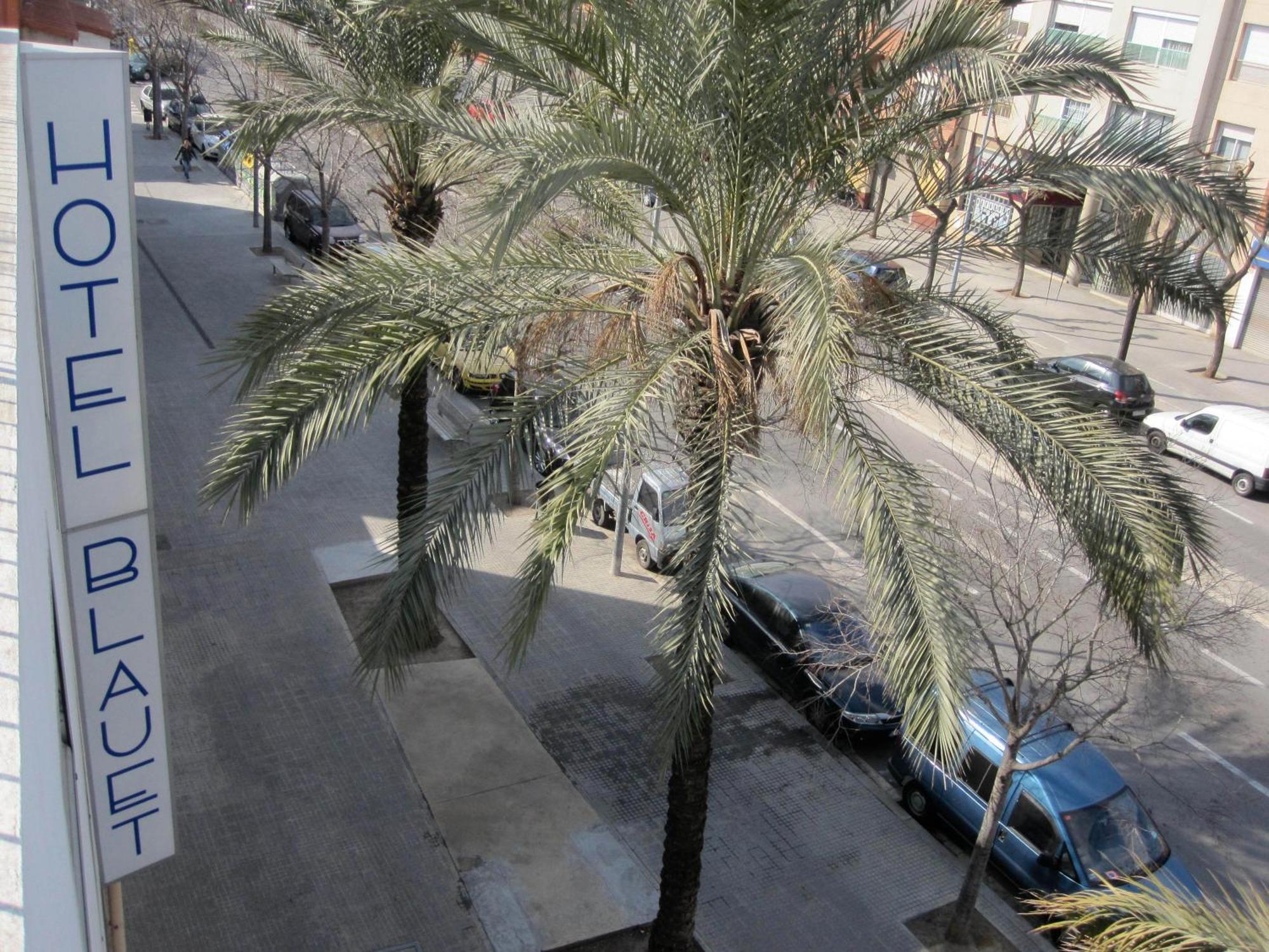 אל פראט דה לוברגאט Hotel Blauet By Bossh Hotels מראה חיצוני תמונה