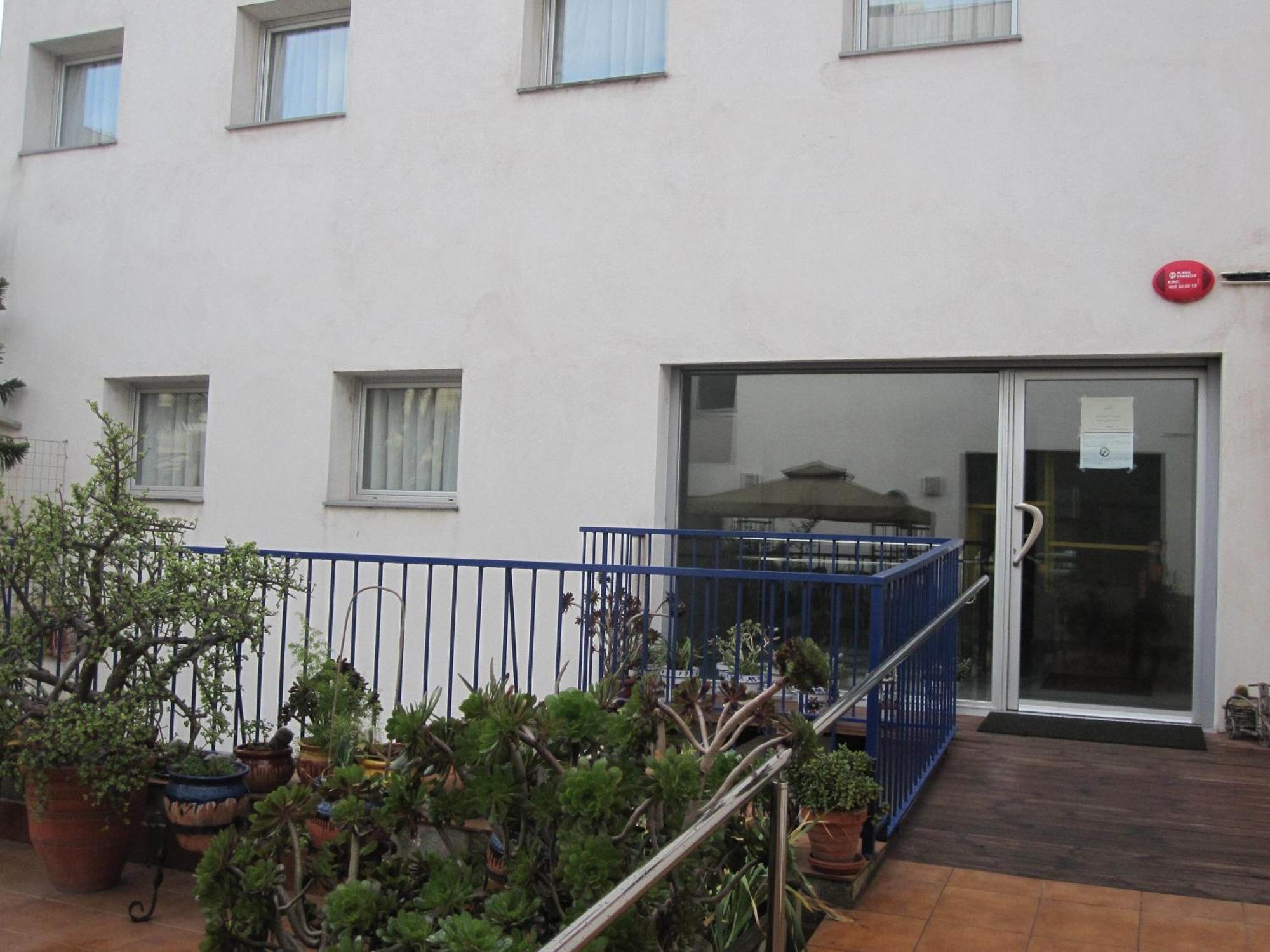 אל פראט דה לוברגאט Hotel Blauet By Bossh Hotels מראה חיצוני תמונה